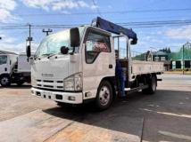 2013 Isuzu Elf Truck