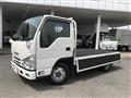 2020 Isuzu Elf Truck