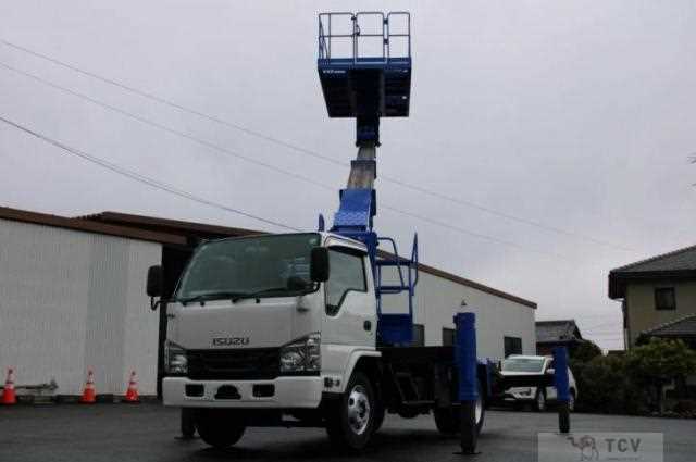 2016 Isuzu Elf Truck
