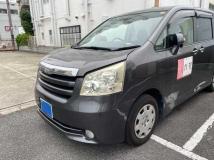 2009 Toyota Noah