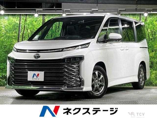 2022 Toyota Voxy