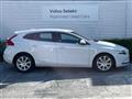 2017 Volvo V40