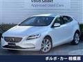 2017 Volvo V40