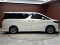 2022 Toyota Alphard G