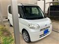 2011 Daihatsu Tanto