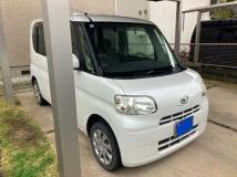 2011 Daihatsu Tanto