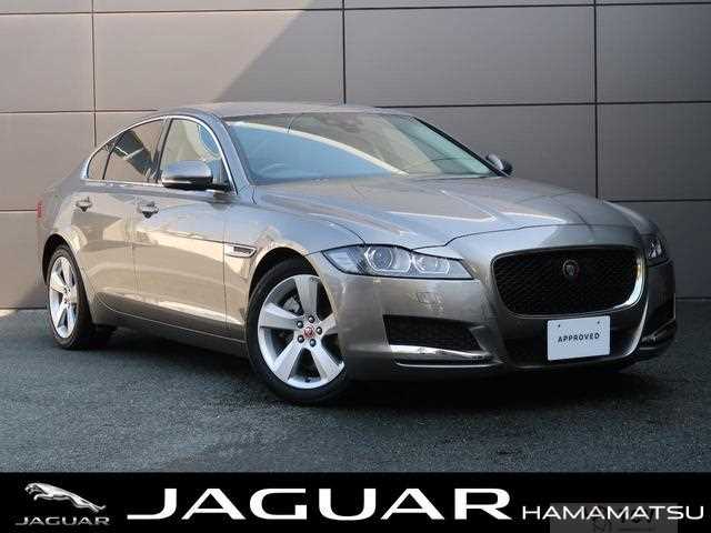 2017 Jaguar XF