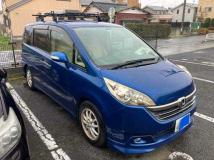 2005 Honda Step WGN