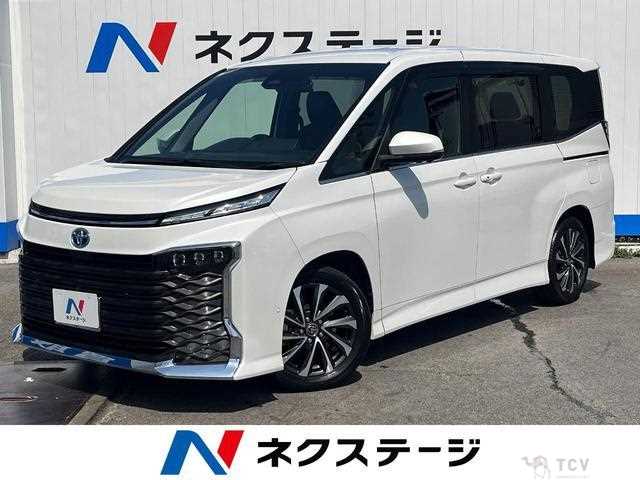 2022 Toyota Voxy