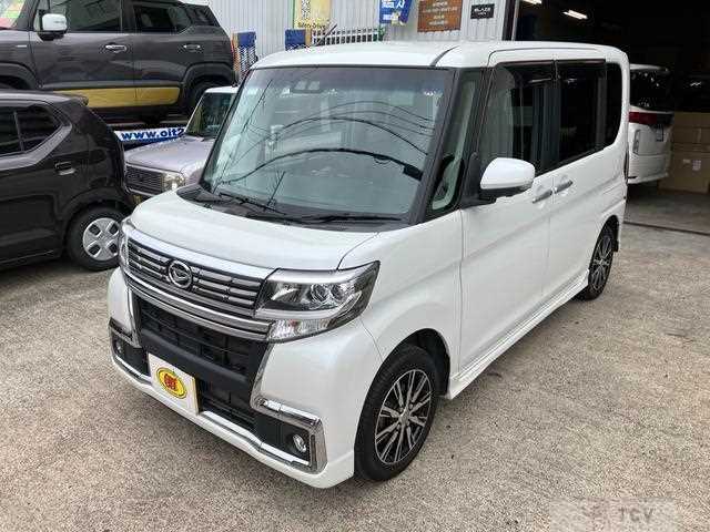 2018 Daihatsu Tanto