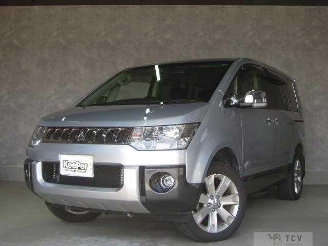 2009 Mitsubishi Delica D5