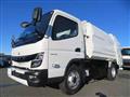 2025 Mitsubishi Fuso Canter