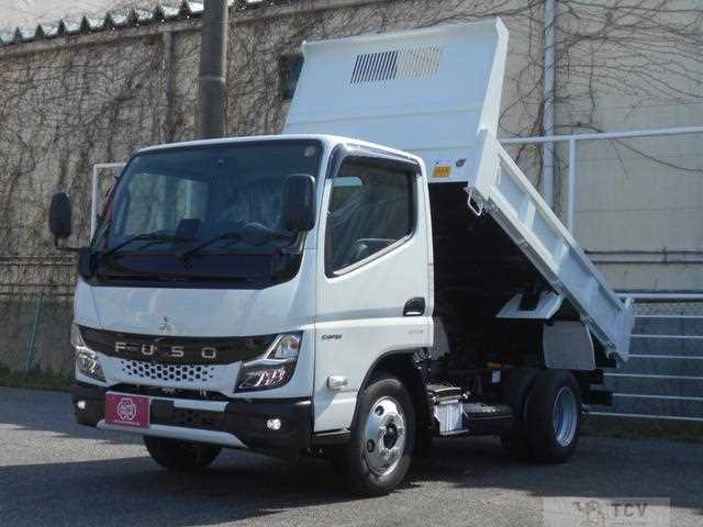 2025 Mitsubishi Fuso Canter