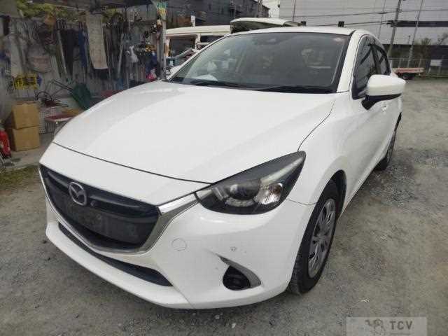2019 Mazda Demio