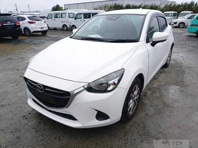 2019 Mazda Demio