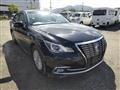 2017 Toyota Crown Hybrid