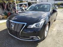 2017 Toyota Crown Hybrid