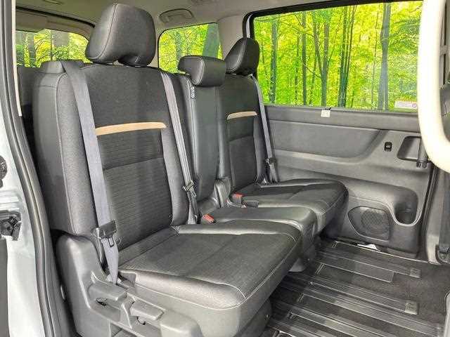 Nissan Serena 2025 — миниатюра 10