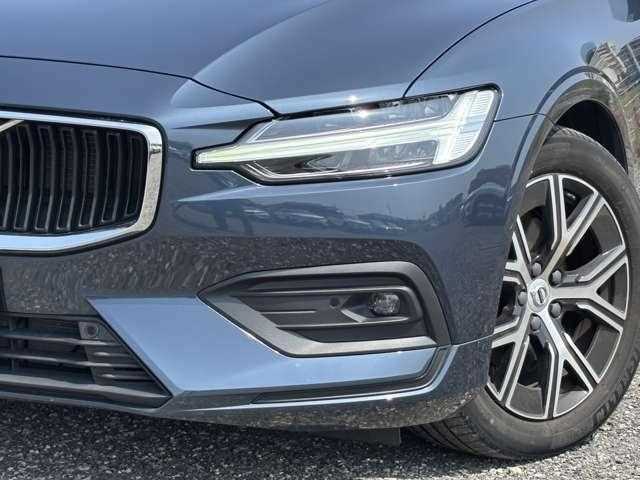 Volvo V60 2023 — миниатюра 7