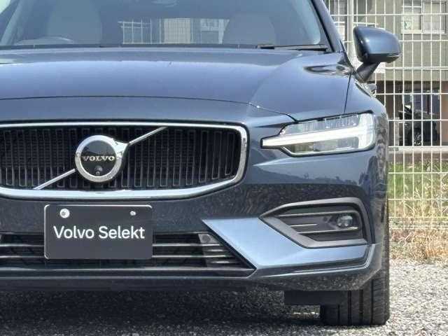 Volvo V60 2023 — миниатюра 10