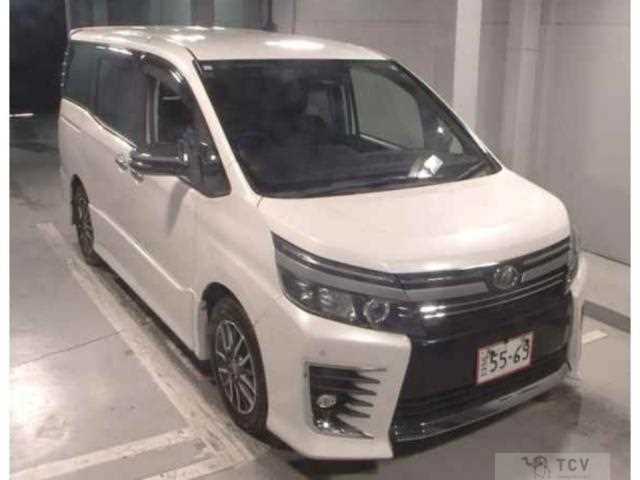 2017 Toyota Voxy