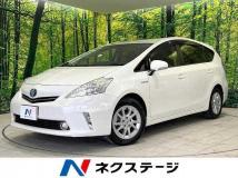2013 Toyota PRIUS α
