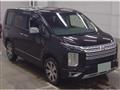 2022 Mitsubishi Delica D5