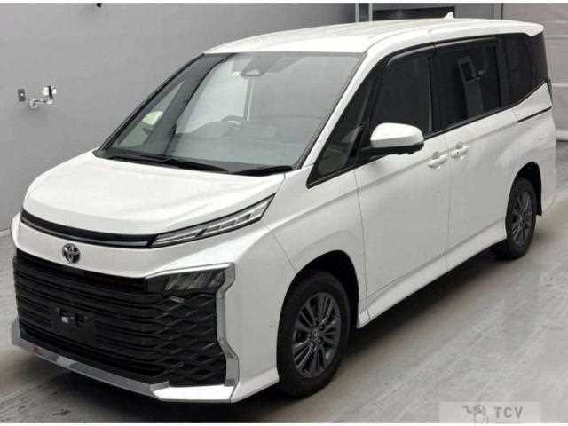 2023 Toyota Voxy