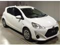 2016 Toyota AQUA