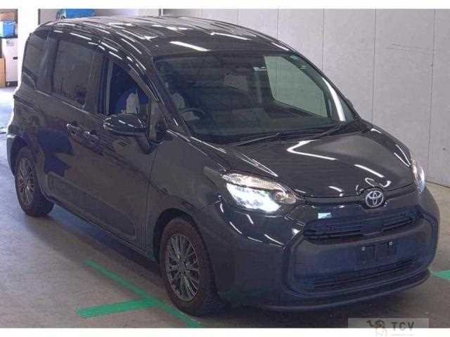 2022 Toyota Sienta