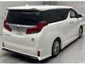2022 Toyota Alphard Hybrid