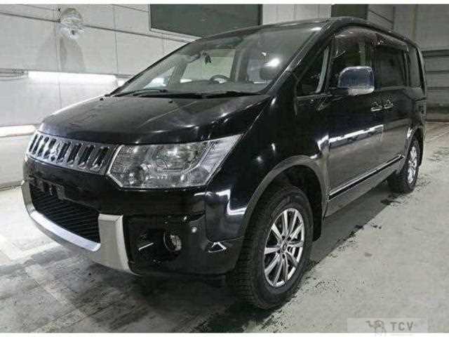 2013 Mitsubishi Delica D5