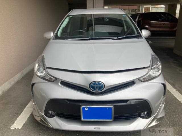 2015 Toyota PRIUS α