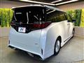2025 Toyota Alphard Hybrid