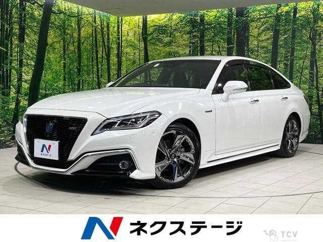 2019 Toyota Crown Hybrid