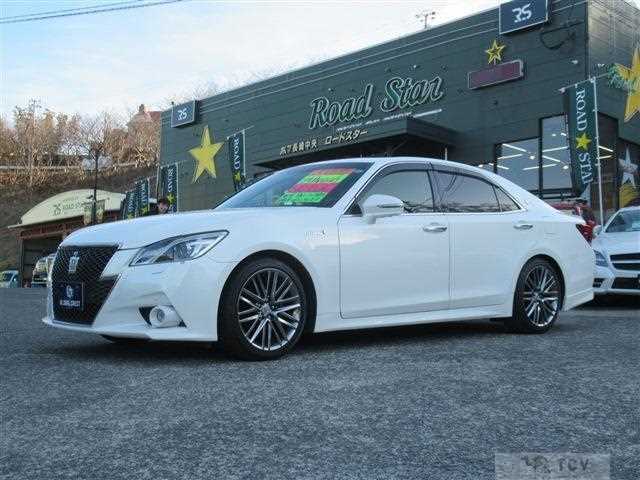 2013 Toyota Crown