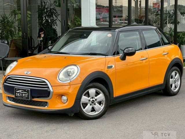 2017 BMW MINI