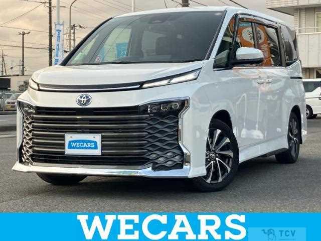 2023 Toyota Voxy