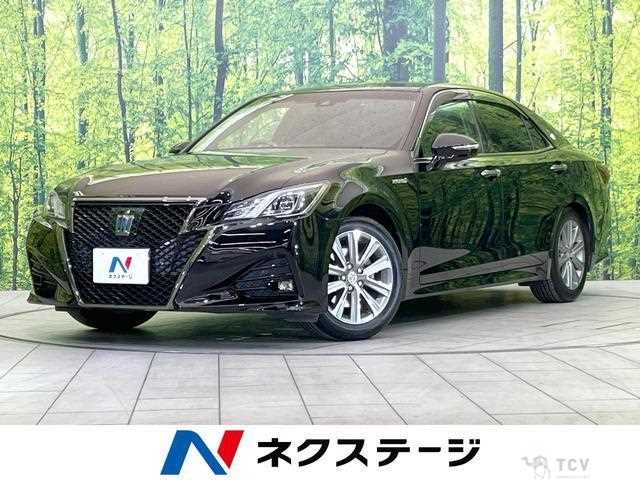 2018 Toyota Crown Hybrid