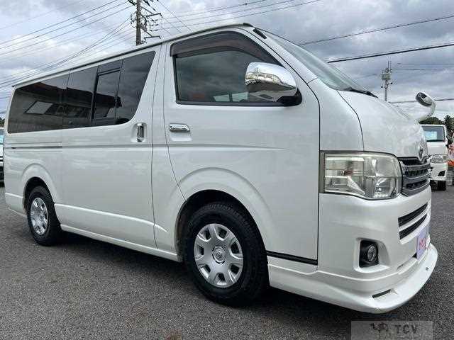 2010 Toyota Hiace Van