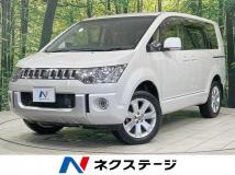 2015 Mitsubishi Delica D5