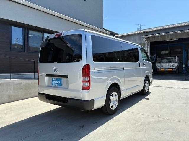 Toyota Hiace Van 2024 — миниатюра 8