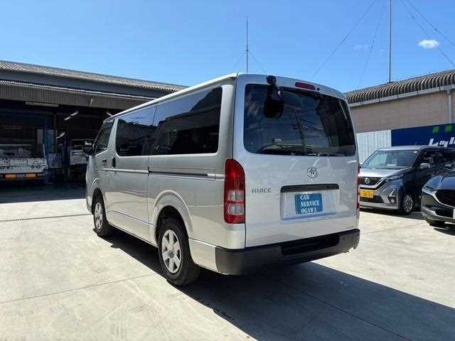 Toyota Hiace Van 2024 — миниатюра 9
