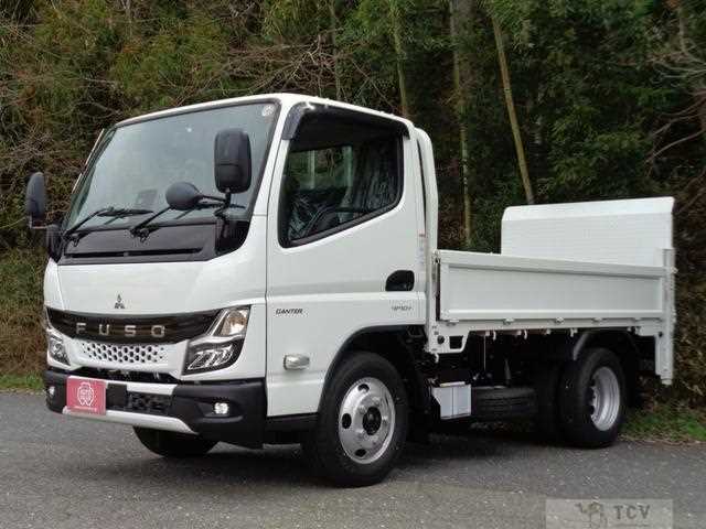 2025 Mitsubishi Fuso Canter