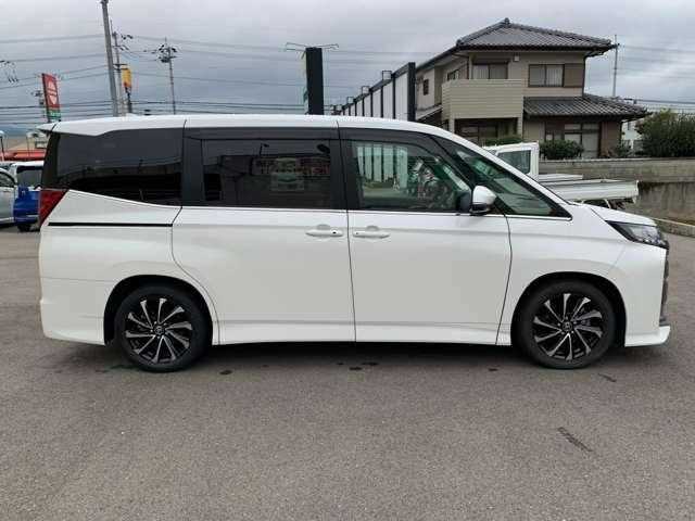 Toyota Noah 2025 — фото 6 купить в Москве