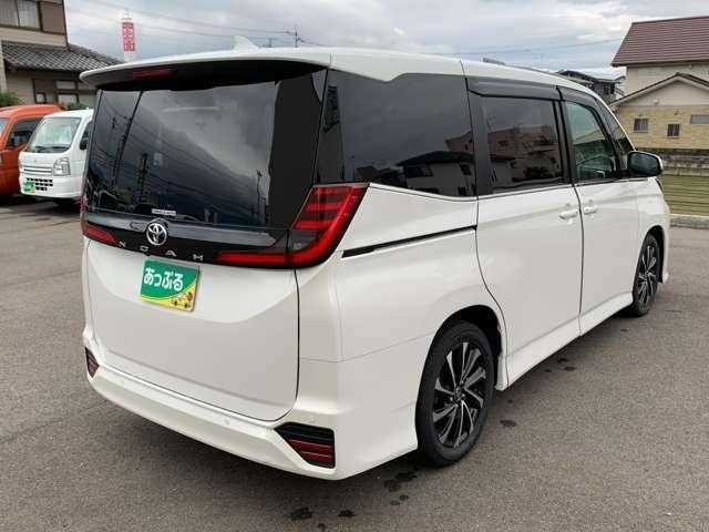 Toyota Noah 2025 — фото 7 купить в Москве