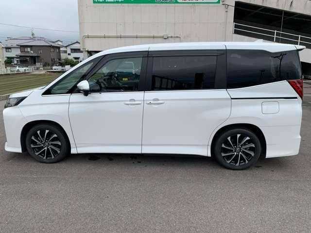 Toyota Noah 2025 — фото 10 купить в Москве
