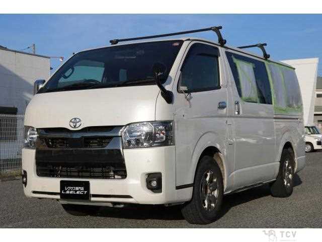 2022 Toyota Hiace Van