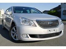 2011 Toyota Crown Majesta