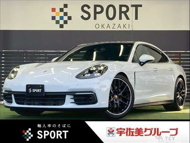 2018 Porsche Panamera